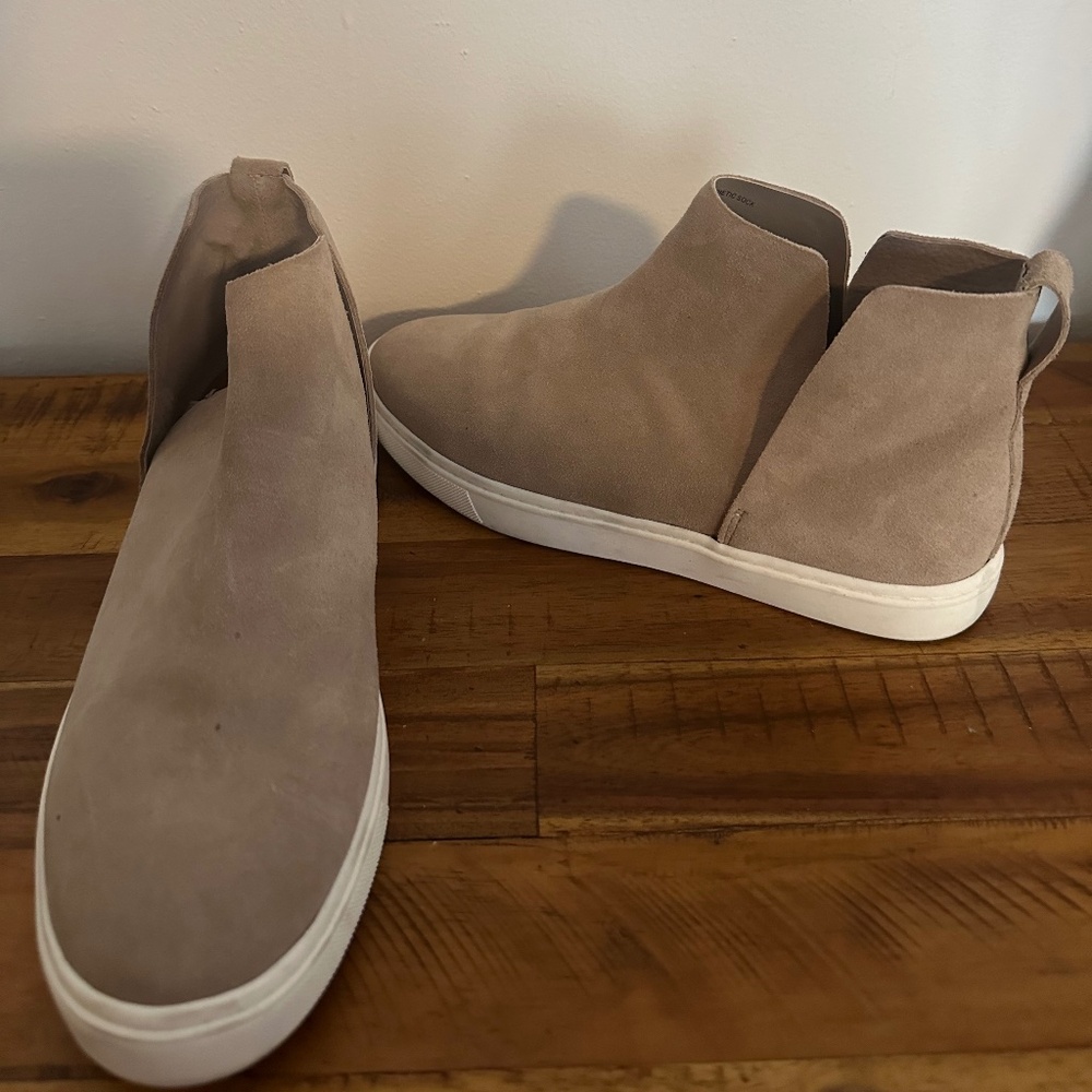 Birdies “The Falcon” Suede Sneaker Bootie